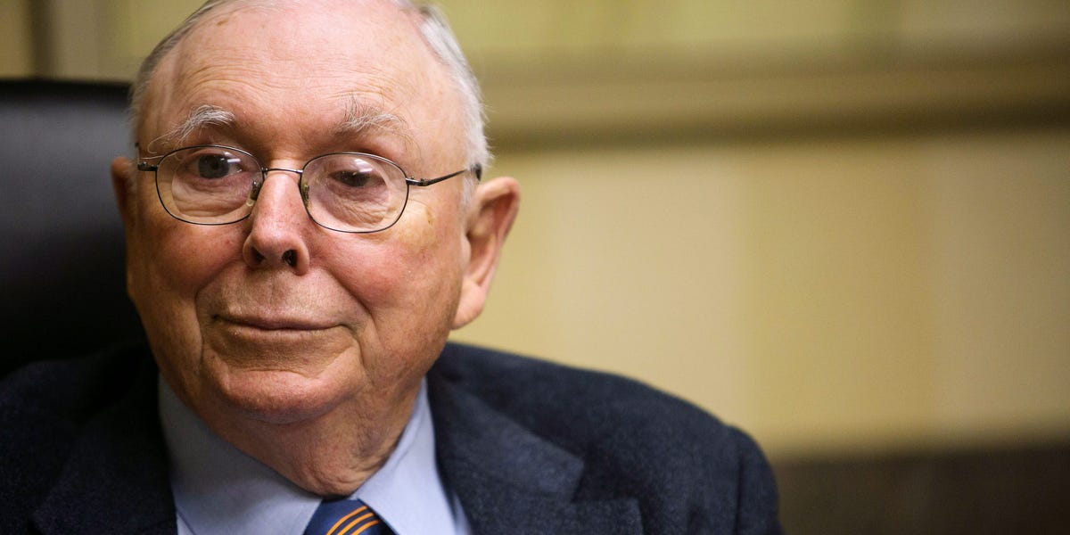 Featured image for Charlie Munger's Lasting Wisdom: Regrets, Hardship, Bridge, and Investing Tips