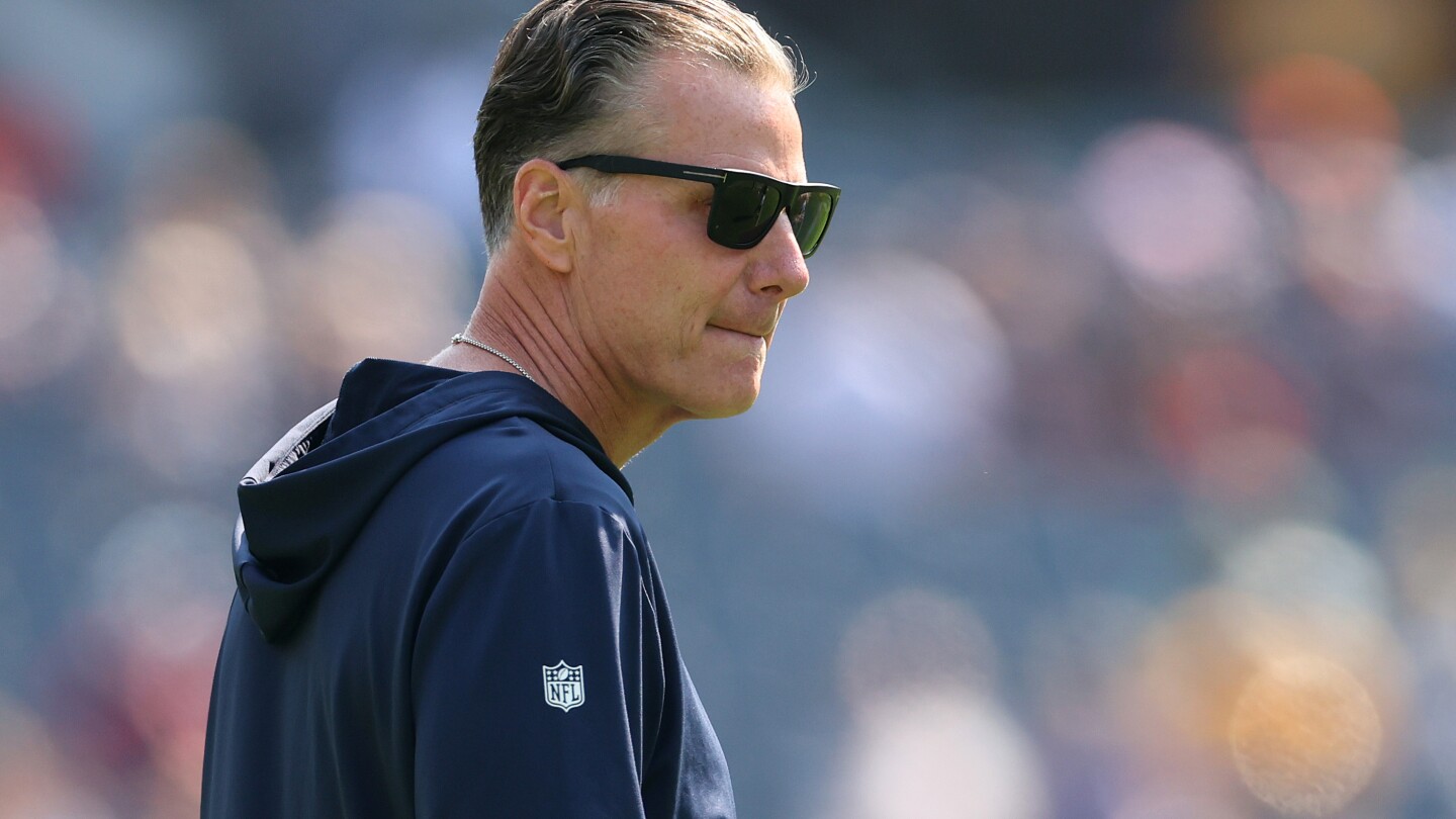 Matt Eberflus Takes Charge: Calls Defense Himself, Empathizes with Alan Williams
