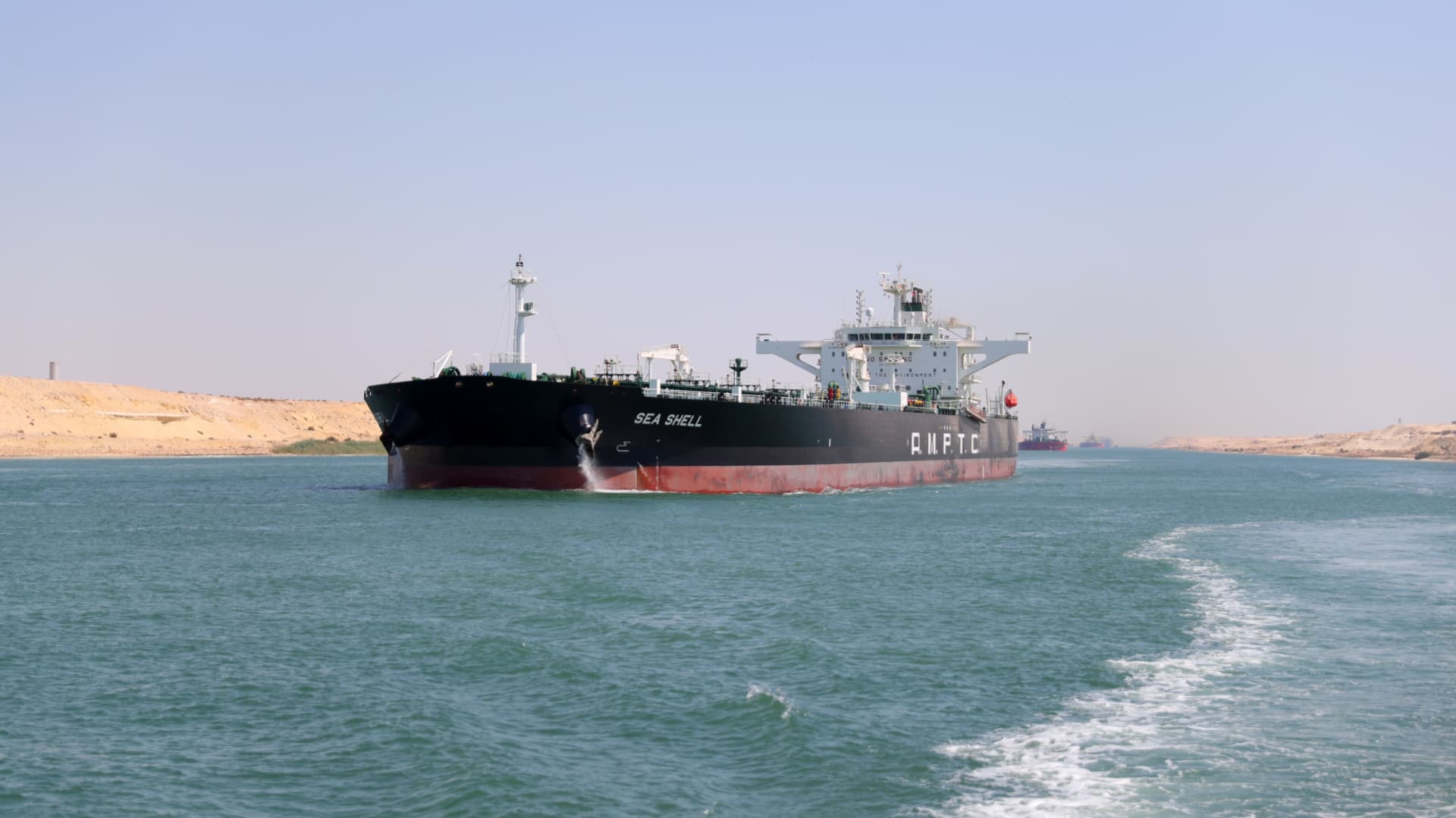 BP Halts Red Sea Shipments Amidst Global Supply Chain Concerns