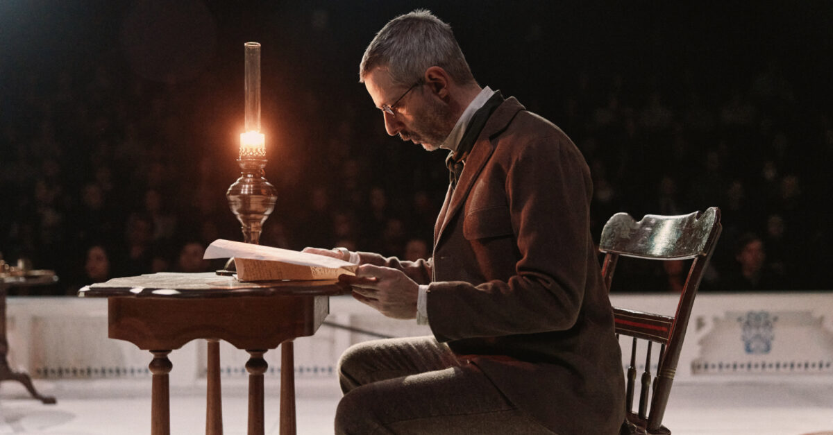 Featured image for "An Enemy of the People on Broadway: Critics, Protests, and Powerful Performances"