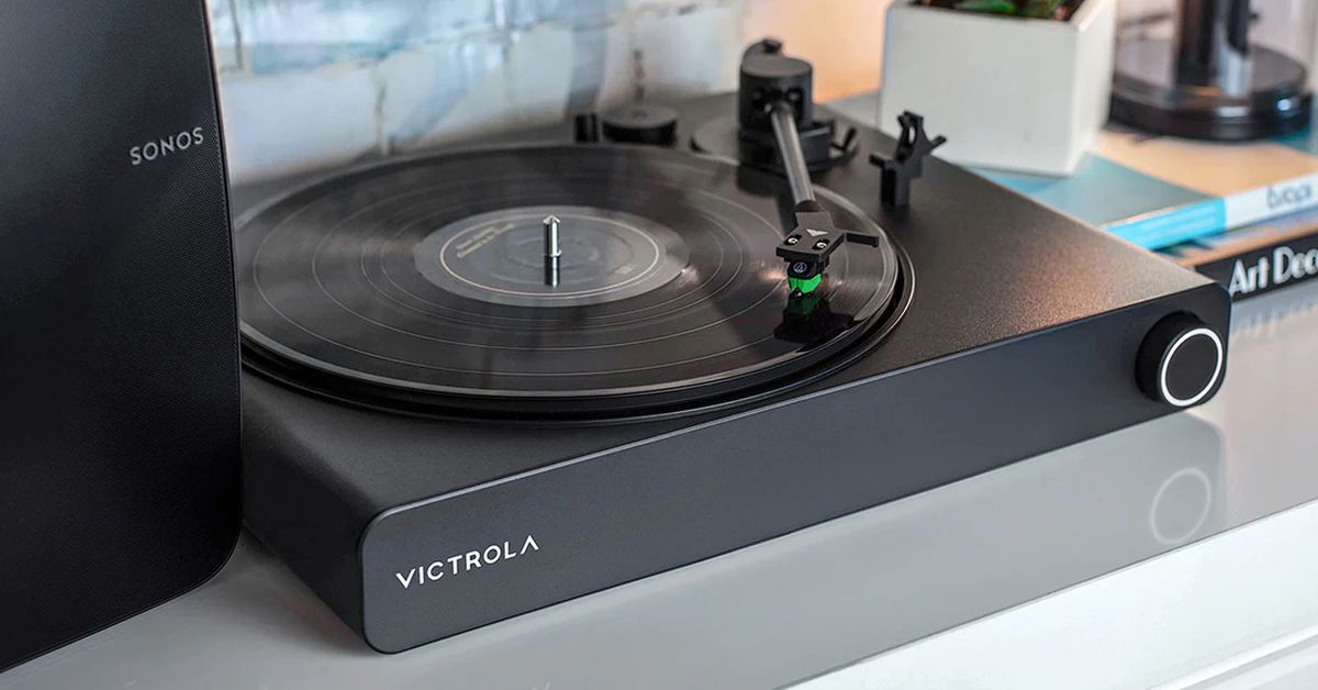 Featured image for "Unbeatable Price for Victrola's Sonos-Ready Turntable"