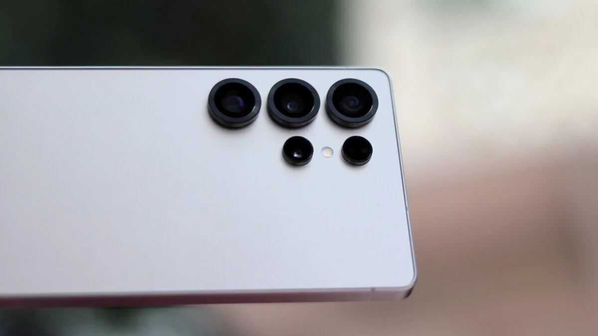 Featured image for Samsung's 200MP and Sony Sensors Boost Oppo and Non-Galaxy Camera Markets