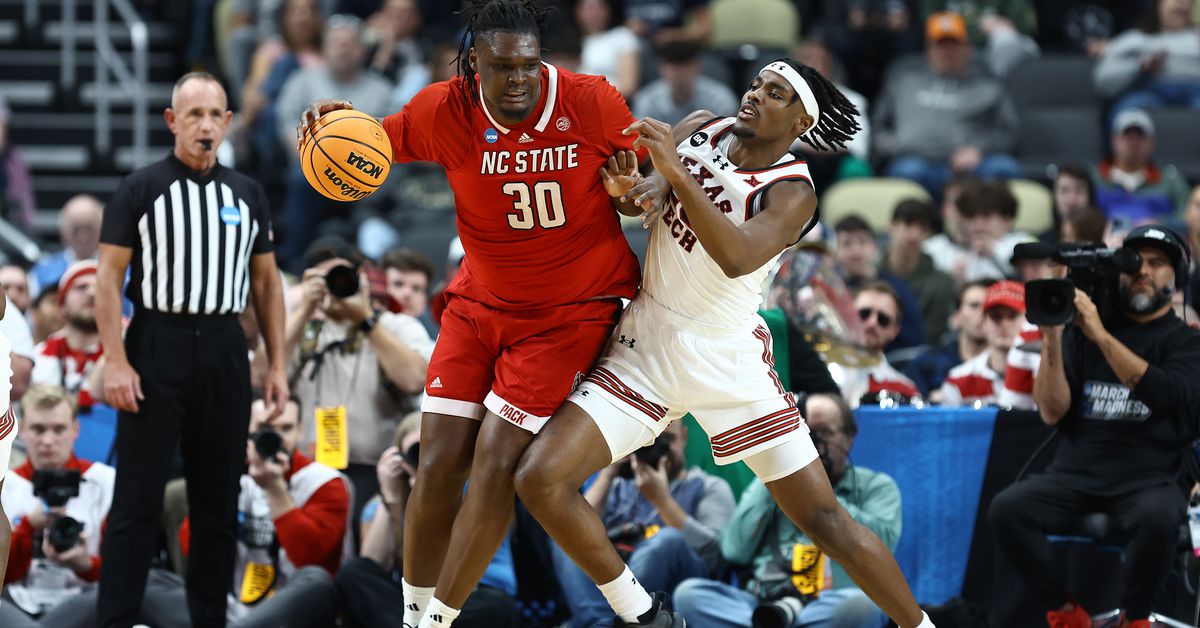 "NC State Prevails Over Oakland in NCAAT Round 2 Overtime Thriller"