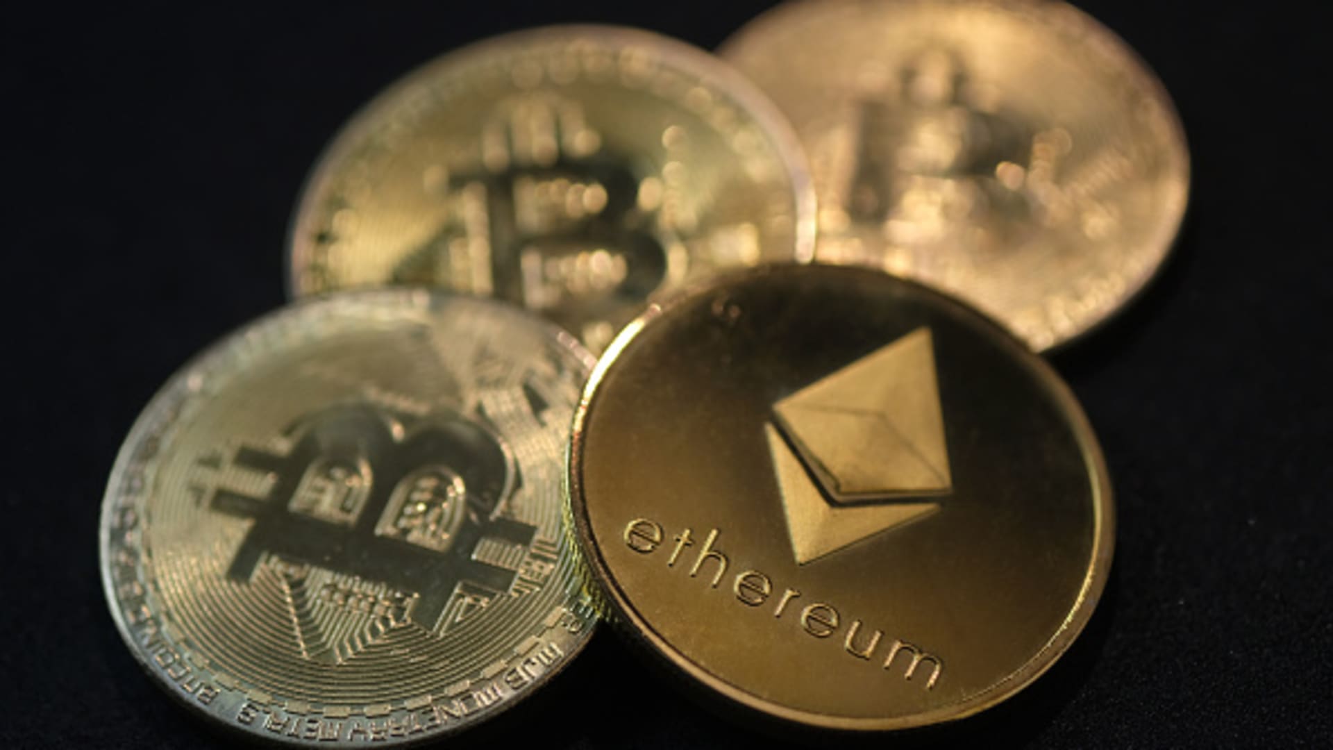 Ether Futures ETFs Gain Momentum as SEC Considers Bitcoin Fund's Future