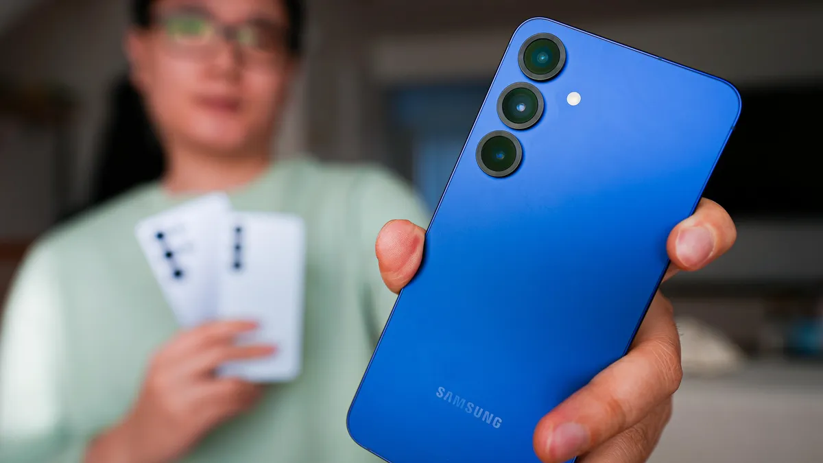 Featured image for T-Mobile Offers Free Samsung Galaxy S25 Plus and iPhone 16 Pro Deals