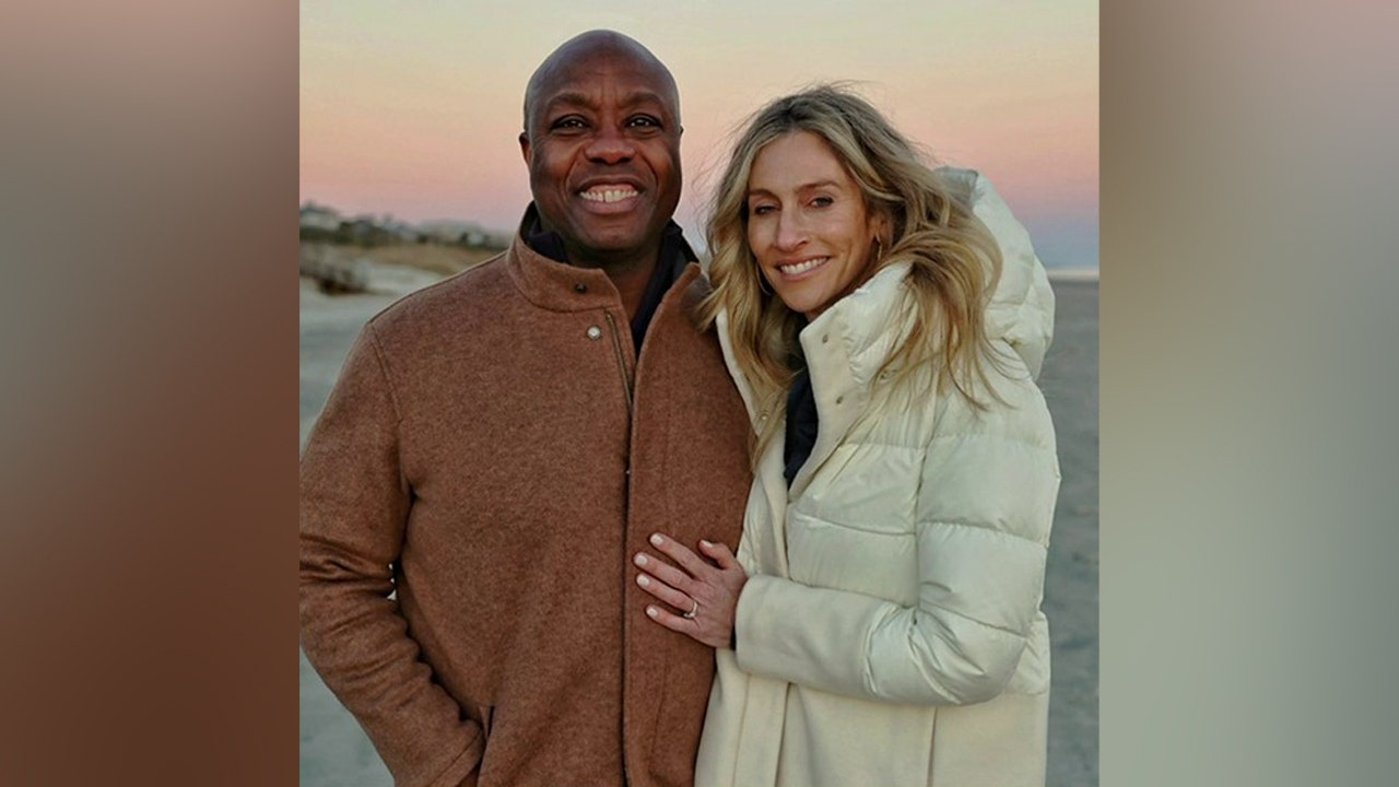 "Potential Trump VP Tim Scott Engaged to Girlfriend in South Carolina"