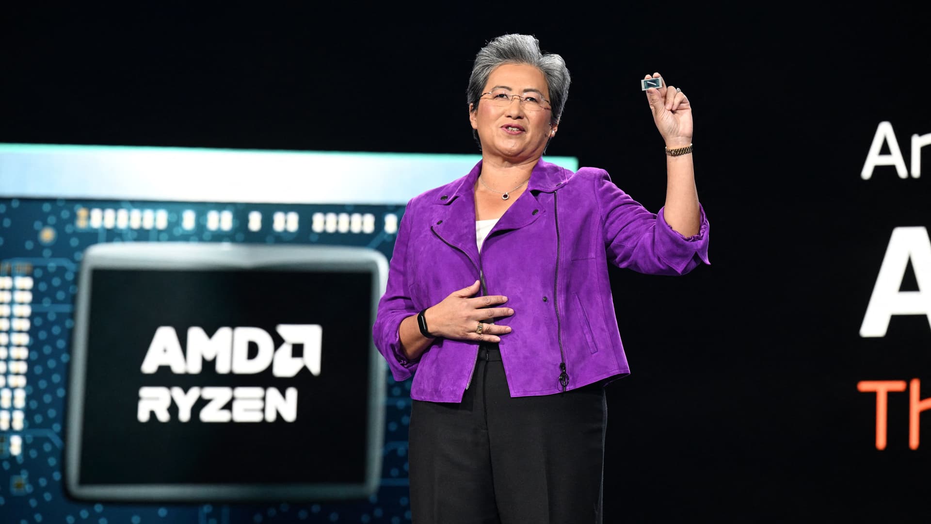 AMD Expects $2 Billion AI Chip Sales Despite Soft Q4 Guidance