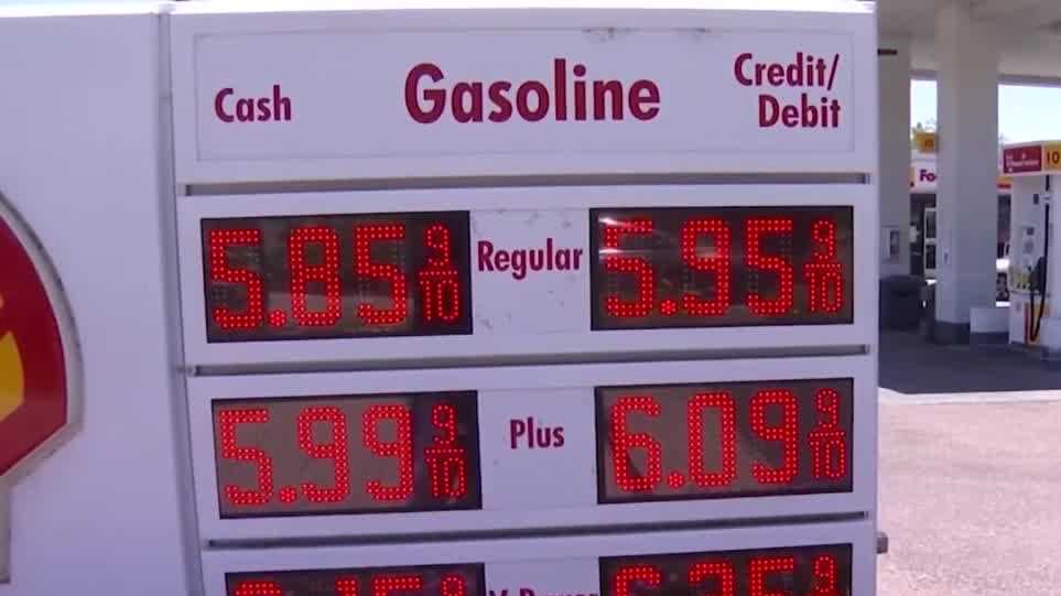 Featured image for California passes bill to penalize oil refiners for excessive profits.