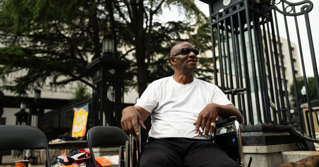 Featured image for Trump's D.C. Homeless Crackdown Sparks Concerns and Data Discrepancies