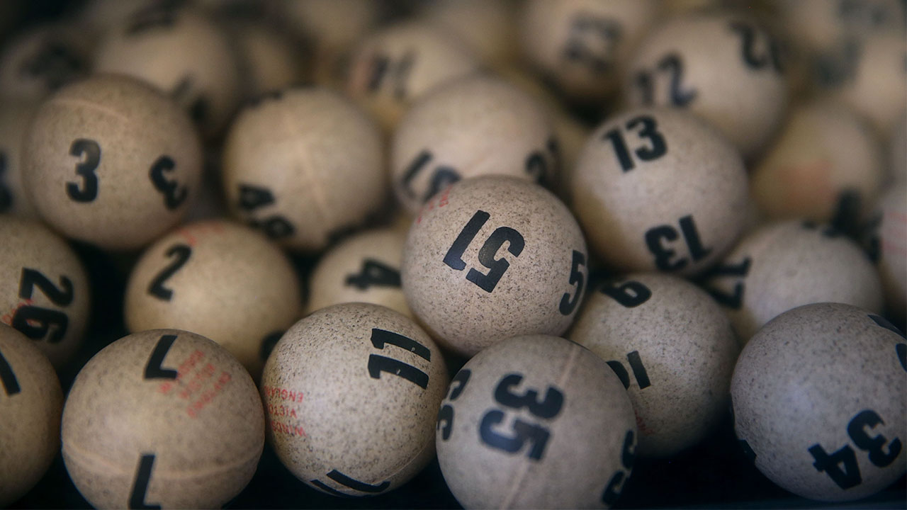 Unclaimed $1M Powerball ticket sold in Colorado; 3 others win $50,000