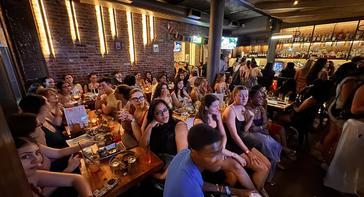 Featured image for NY and LA Fans Celebrate 'Love Island' at Watch Parties