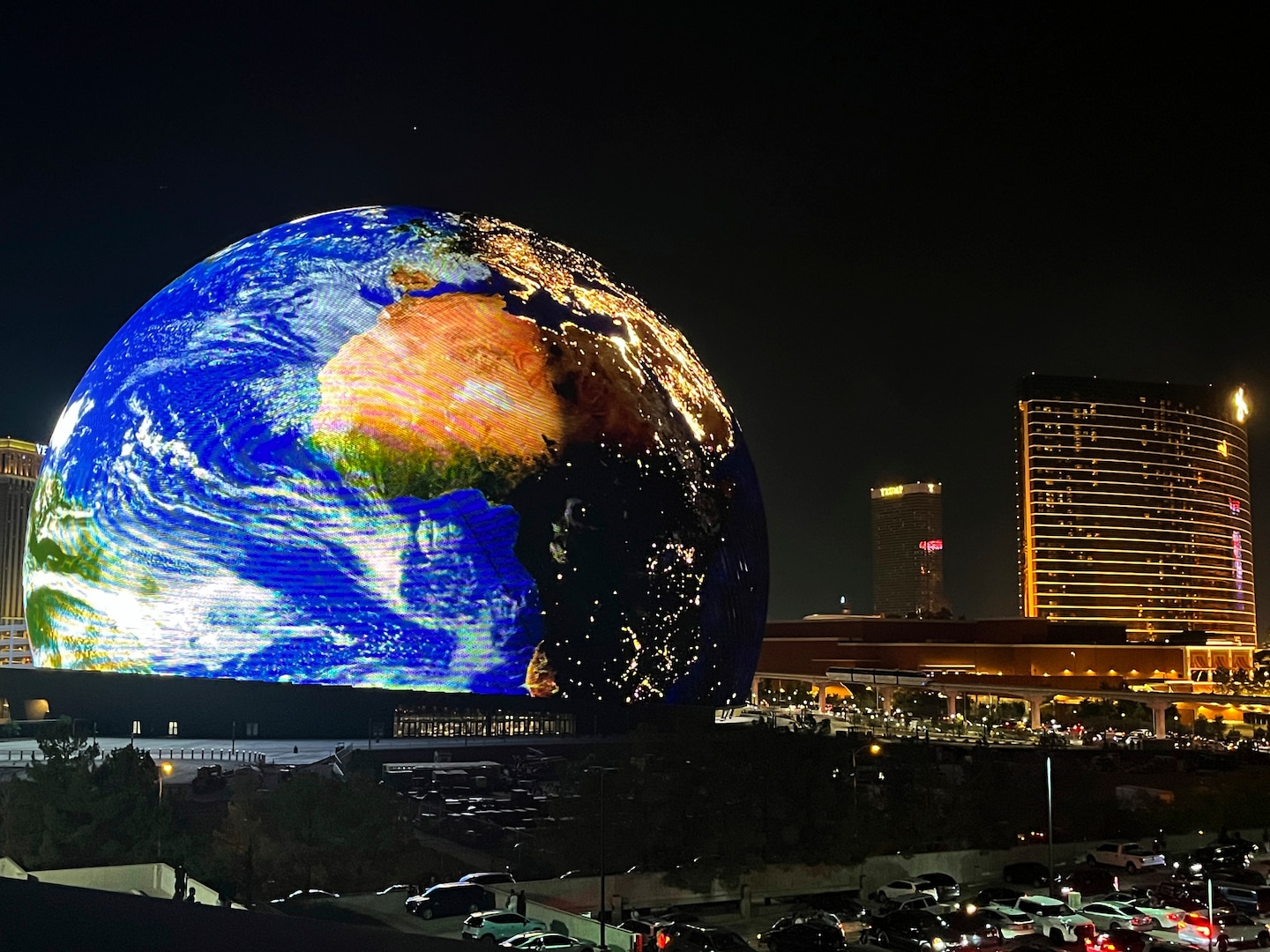 Featured image for "MSG Sphere: Las Vegas' Futuristic Landmark Making Waves Online"