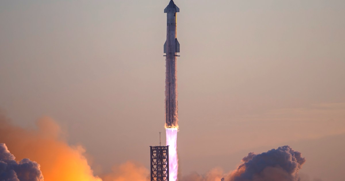 "SpaceX Aims for February Launch of Third Starship Test Flight"