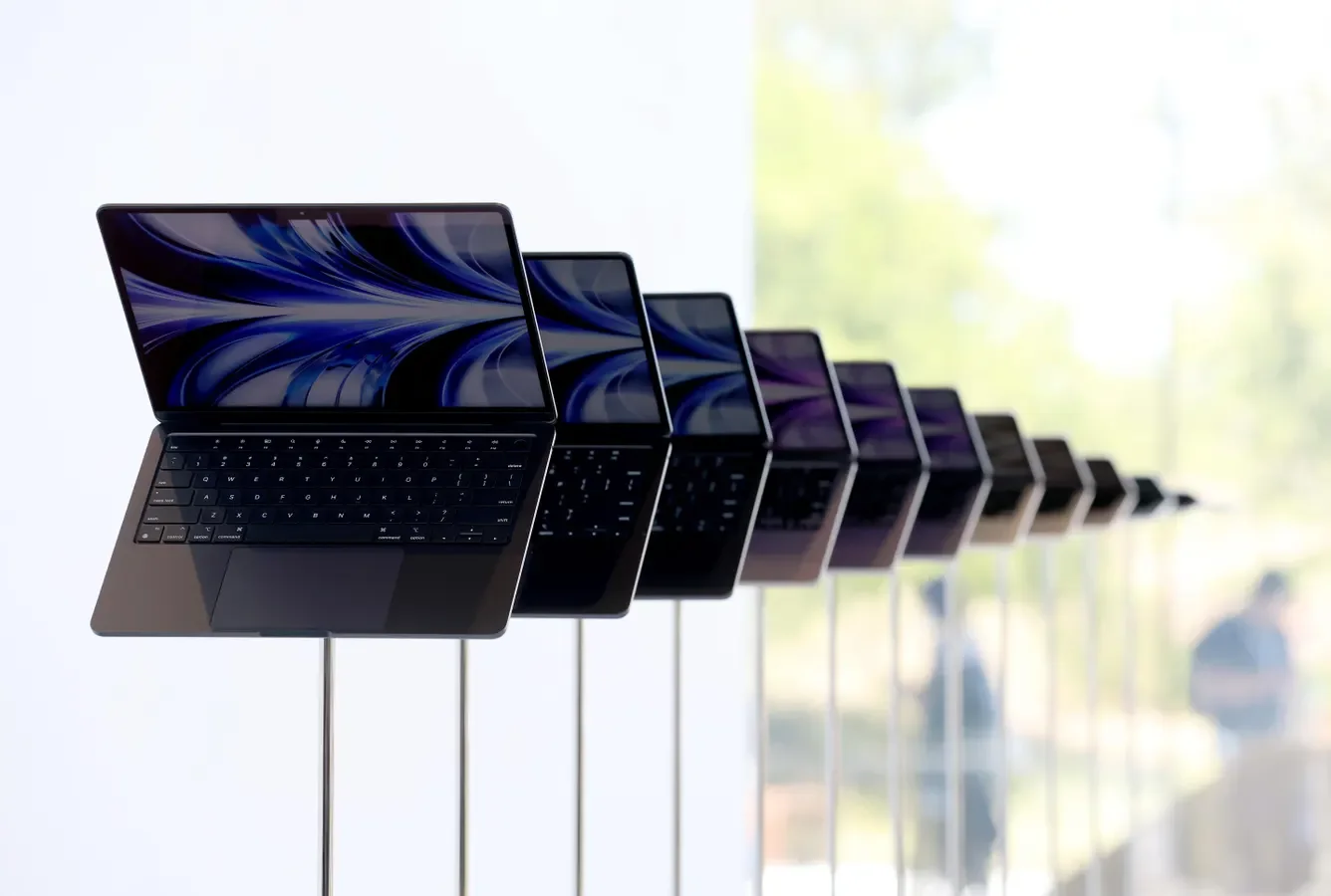 Apple Unveils Revolutionary Device to Outshine the New MacBook Pro