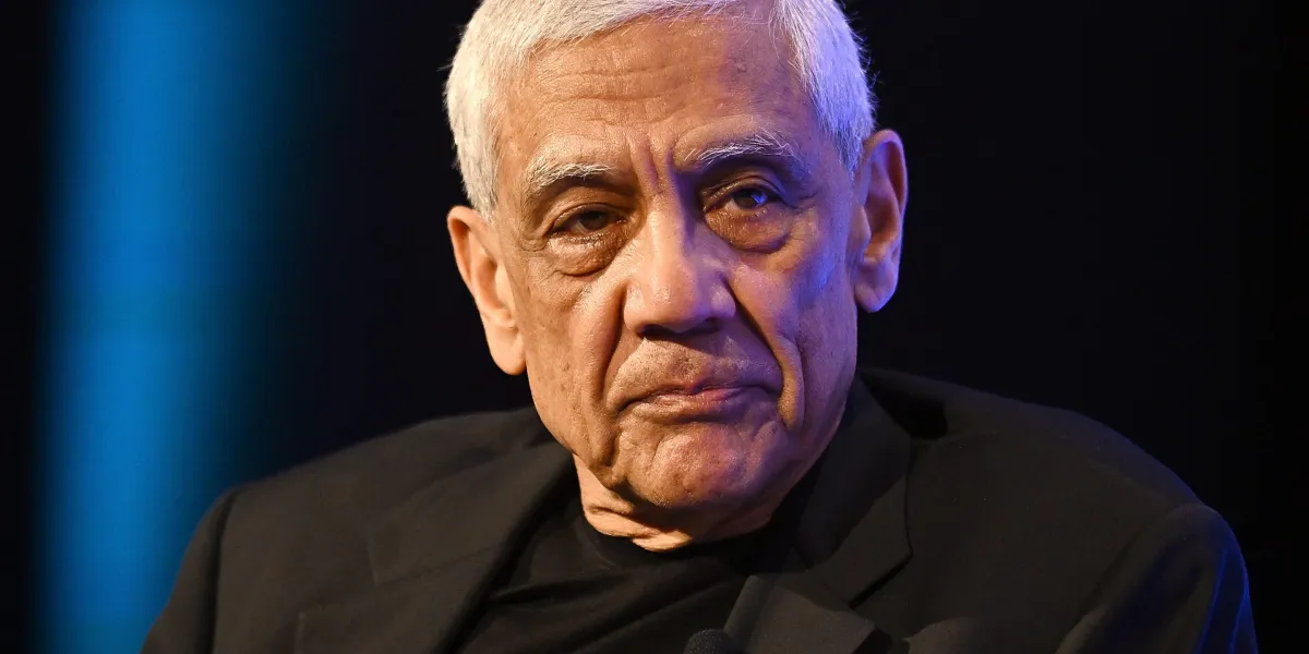 Featured image for Vinod Khosla Warns AI Will Disrupt Careers and Education, Urges Focus on Adaptability