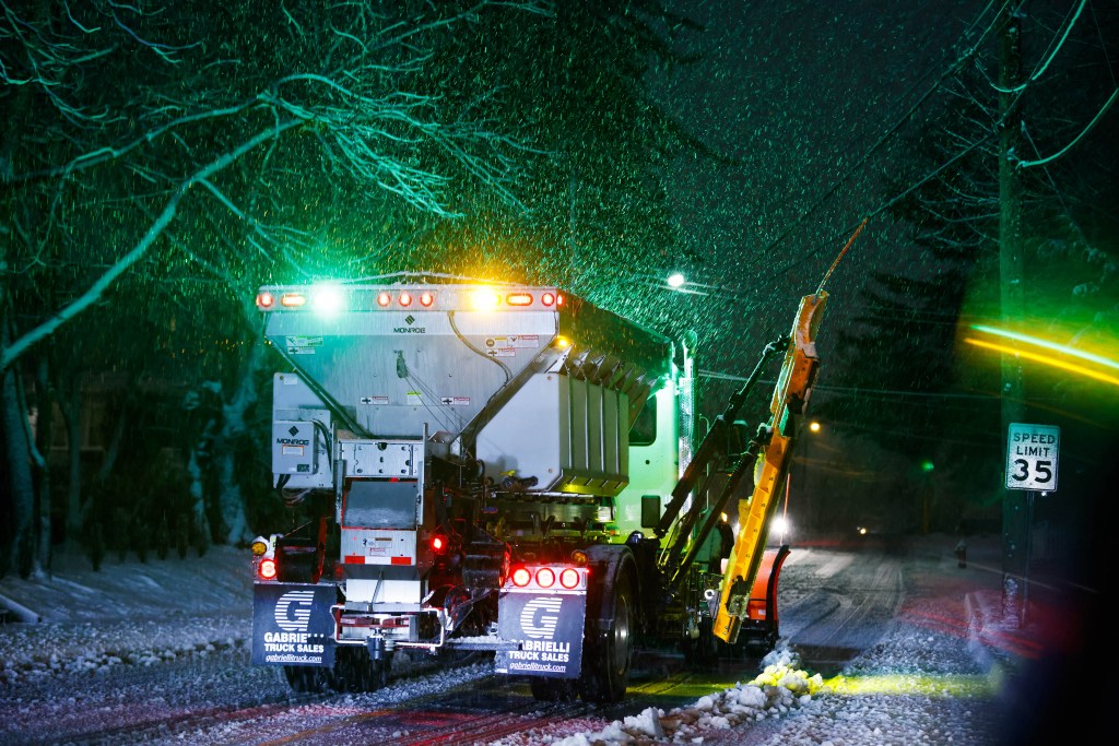 "Winter Storm Finn Set to Impact NYC as States Brace for Severe Weather"