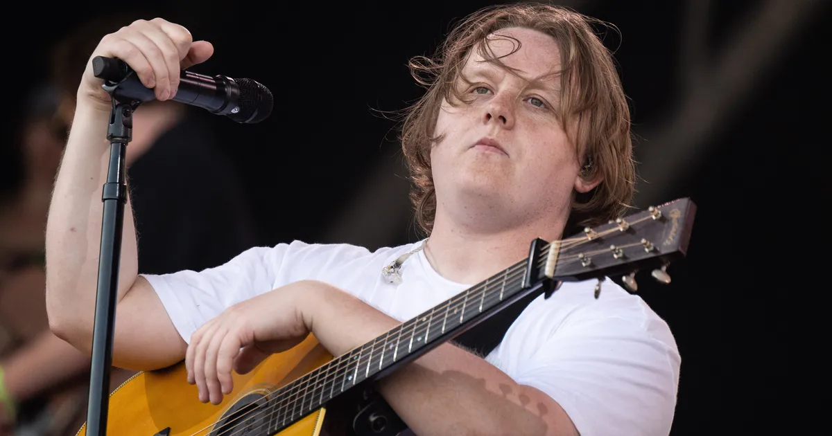 Featured image for Lewis Capaldi Takes Break from Tour Due to Tourette Syndrome Diagnosis