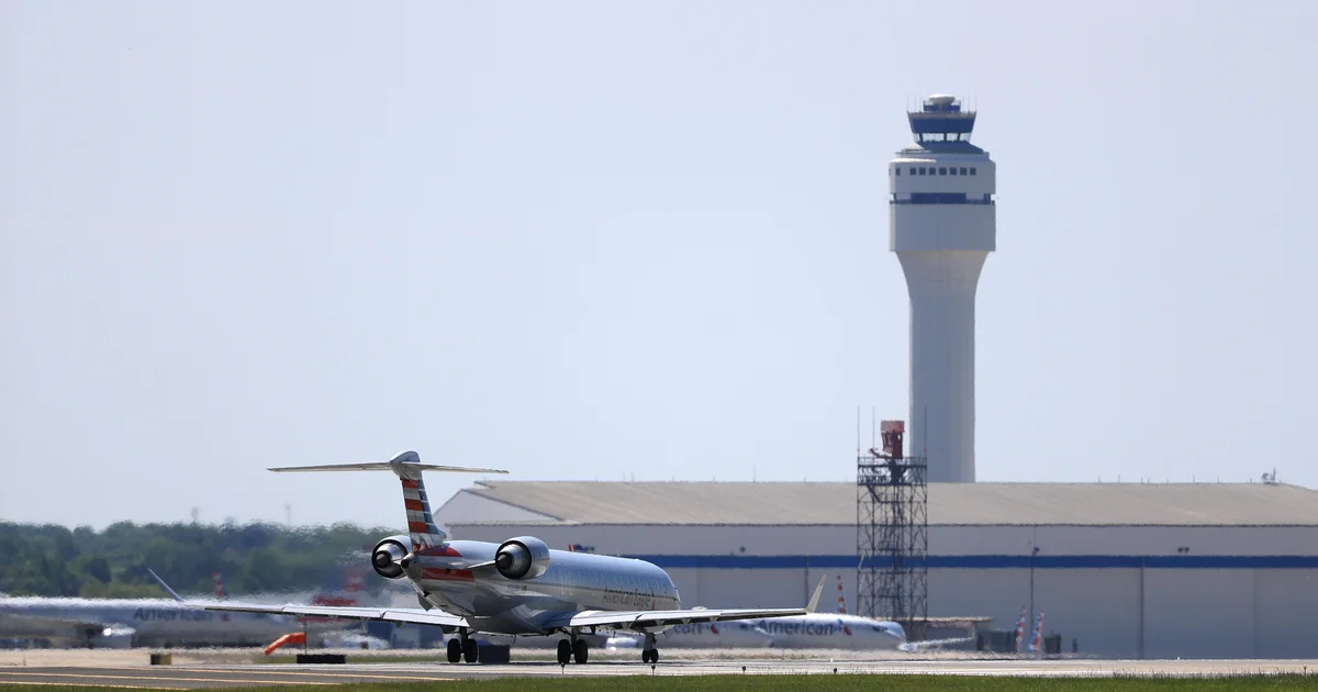 Featured image for Dead Stowaway Discovered in American Airlines Landing Gear at Charlotte Airport