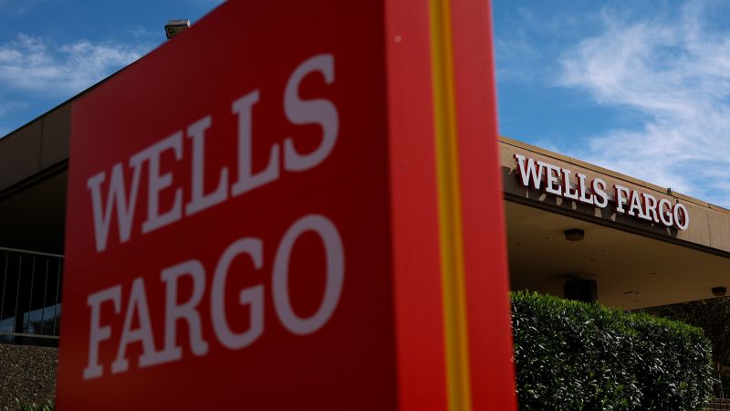 Featured image for China lifts exit ban on Wells Fargo banker after US negotiations