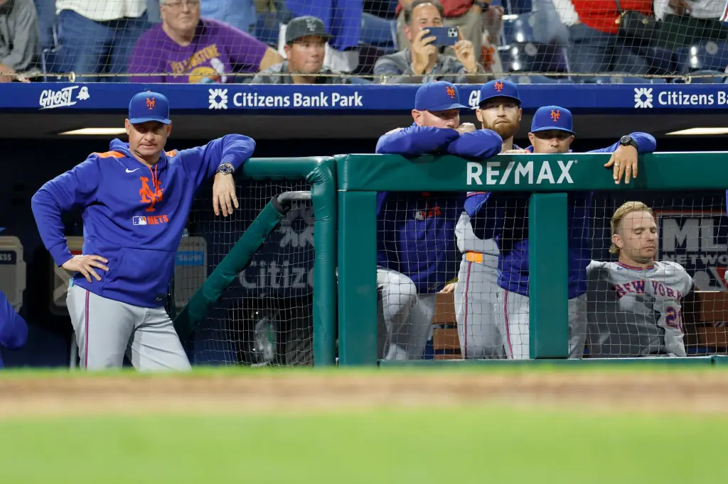 Featured image for Mets' Decline Threatens Playoff Hopes Amidst Struggles