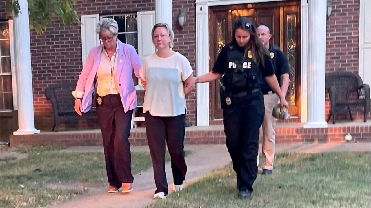 Tennessee Teacher Charged with Rape Rearrested for Threatening Victim