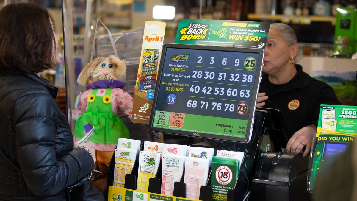 "Jackpot Alert: Mega Millions and Powerball Winning Numbers Revealed"