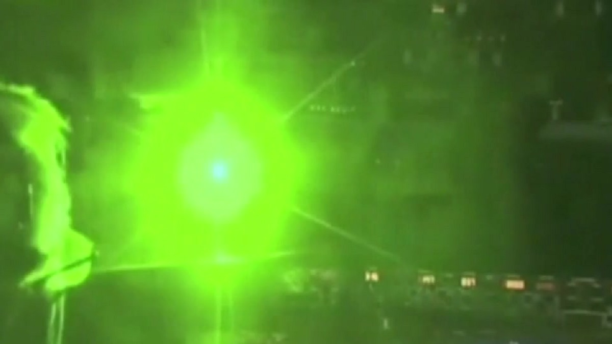 FAA Probes Laser Strikes on JetBlue Flights near Boston