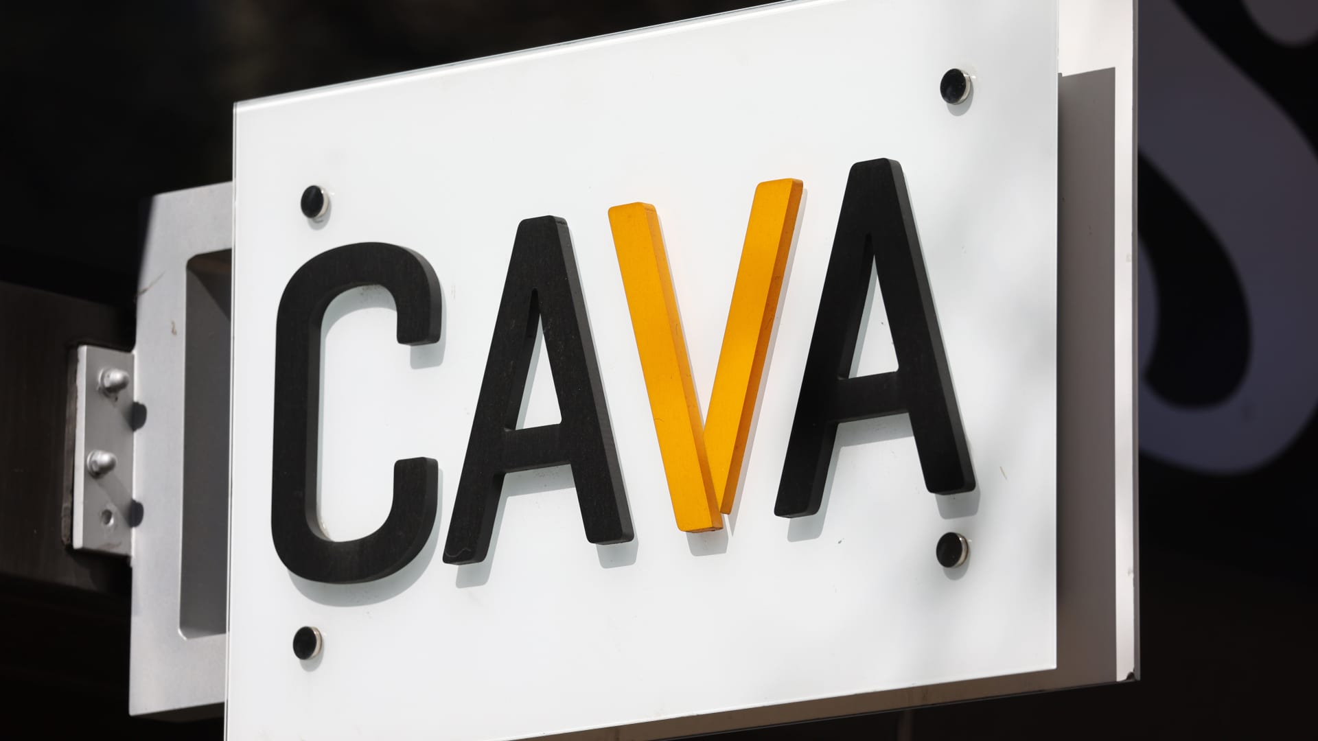 Featured image for Cava IPO Prices Above Range, Jim Cramer Predicts Roaring Success