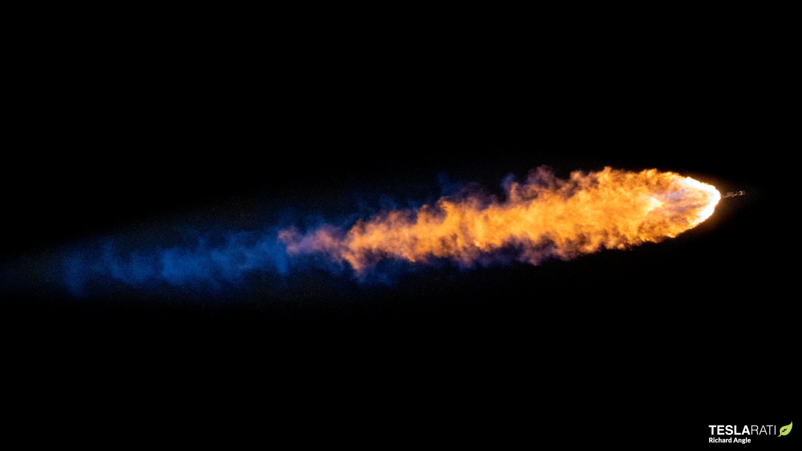 SpaceX Falcon Heavy Launches Successfully Despite Delays.