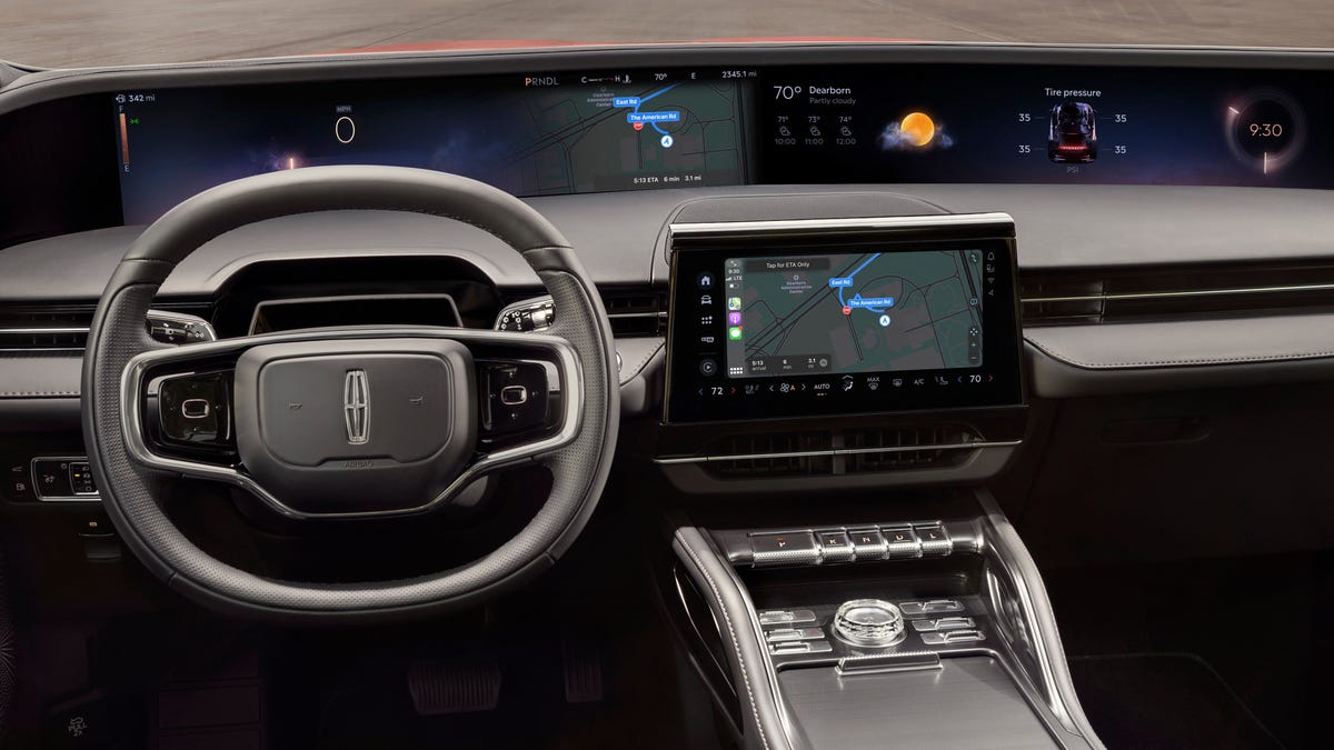 Featured image for "Ford Unveils 48-Inch Integrated Android Auto Dashboard for 2024 Lincoln Nautilus"