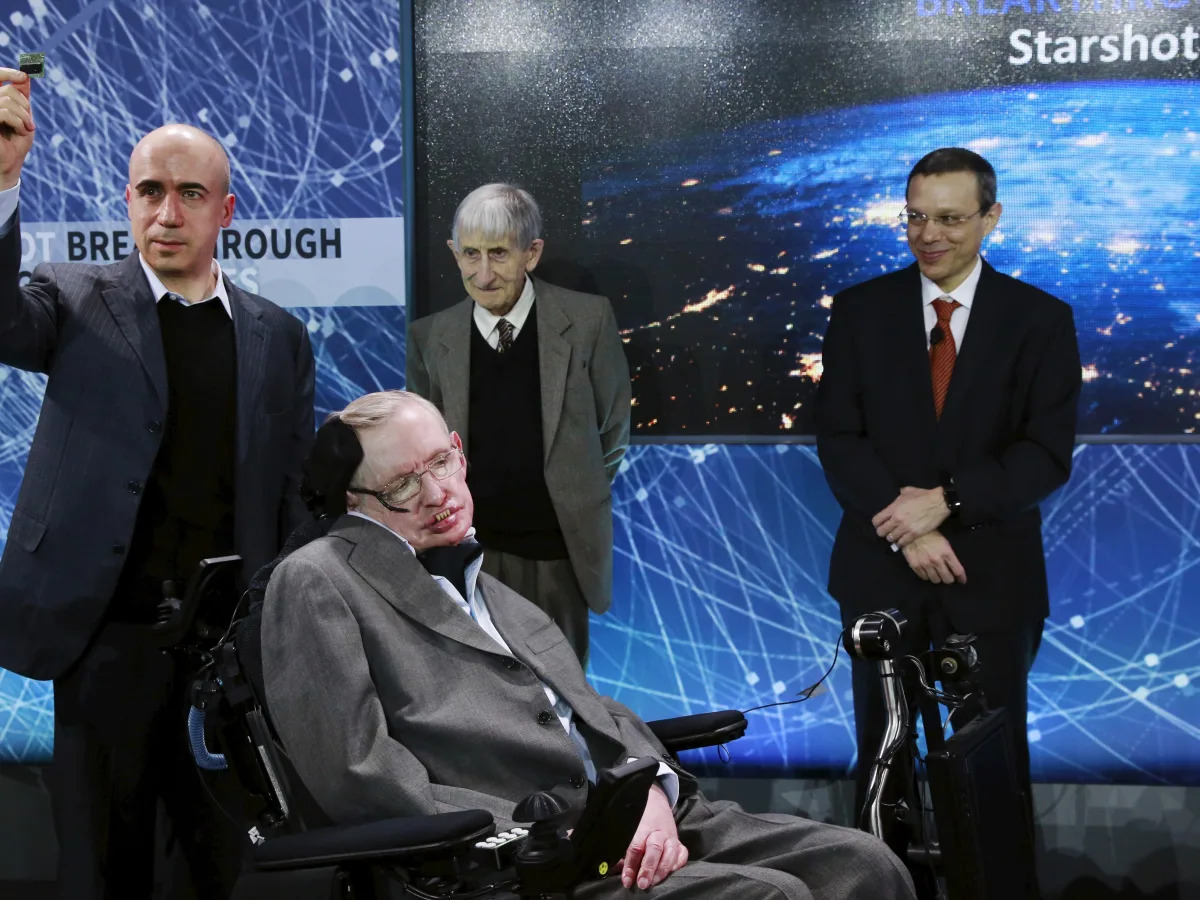 Featured image for "Harvard Professor's Alien Tech Theory Debunked: Ocean Balls Likely Industrial Waste"