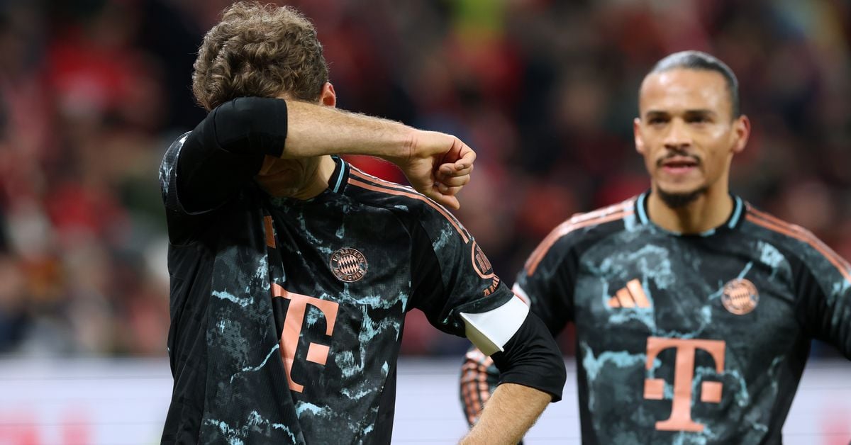 Featured image for Bayern Munich Stumbles with 2-1 Loss to Mainz, Leverkusen Gains Ground