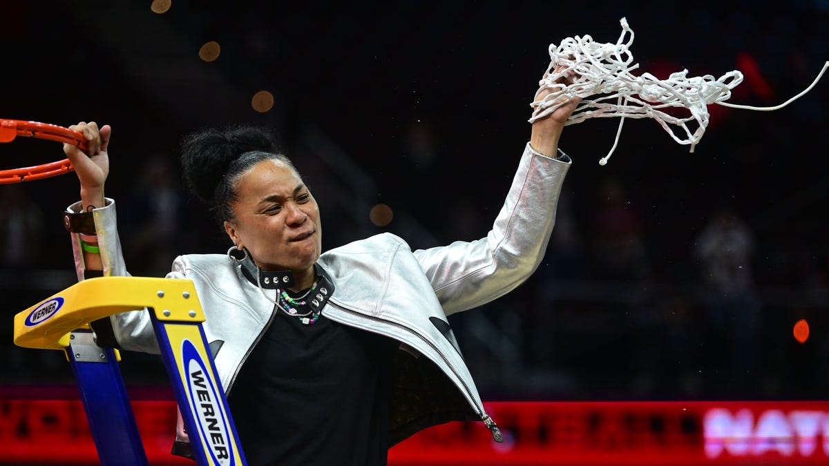 Featured image for "Dawn Staley's Historic Coaching Triumph: $680K Bonuses and 3rd National Championship Win"