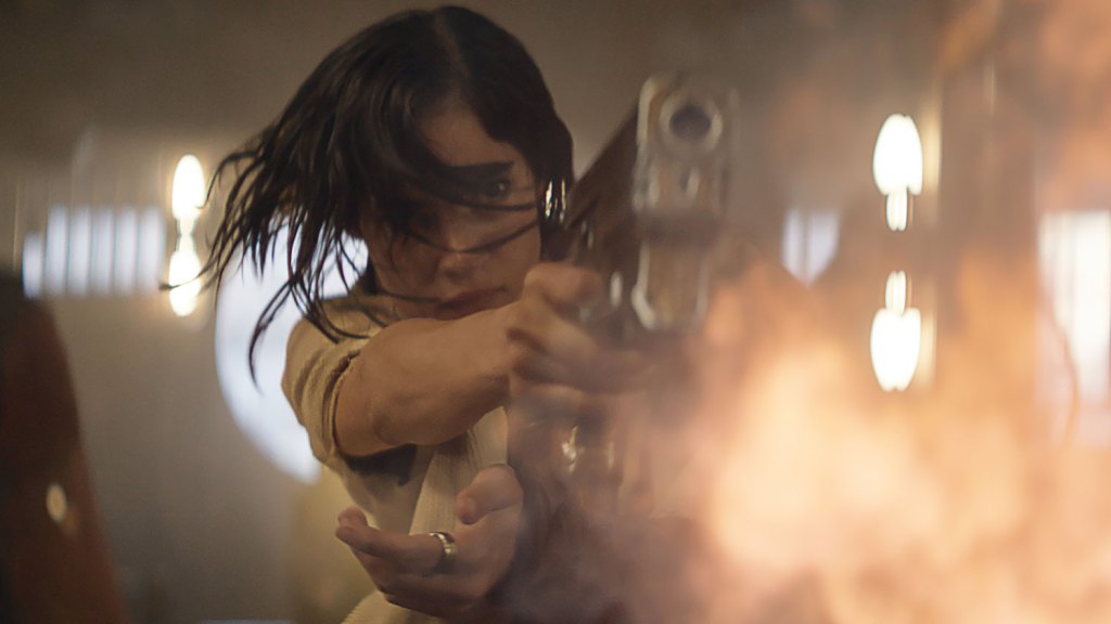 "Zack Snyder's 'Rebel Moon': A Visual Spectacle with Narrative Missteps"