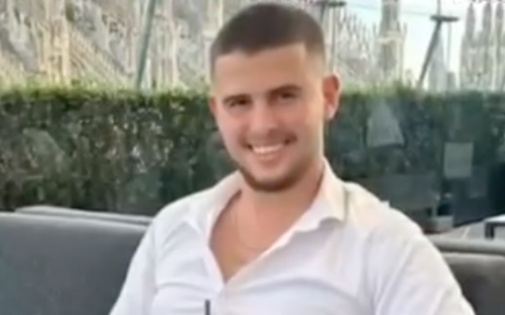 Featured image for Soldier's Emotional Call to Mother After Being Captured