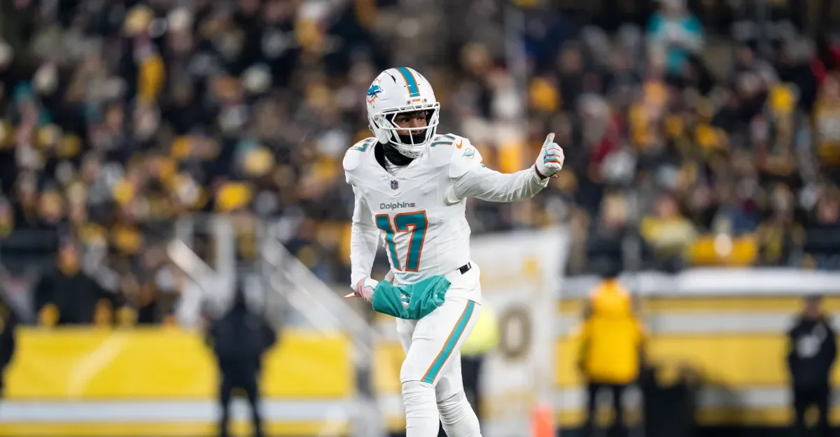 Broncos Bet on Waddle: Dynamic Receiver to Jumpstart 2026 Offense