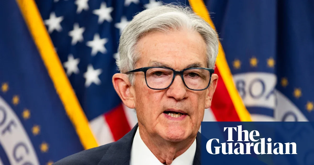 Powell Defies Political Pressure, Defends Fed Independence