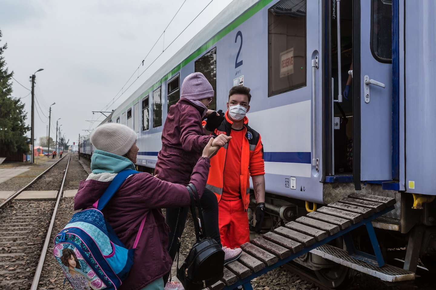 Poland Probes Russian-Linked Saboteurs for Train Network Disruption