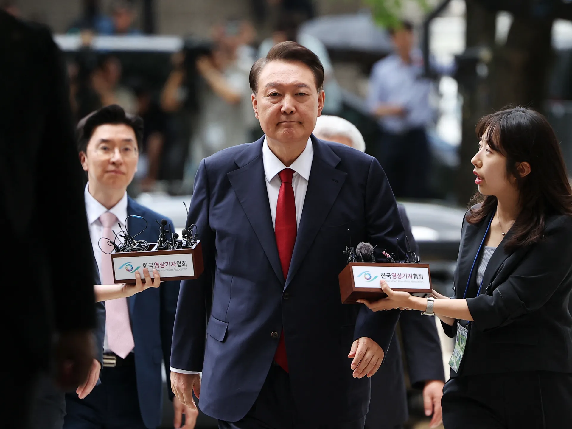 Featured image for South Korea issues arrest warrant and court hearings for ex-President Yoon Suk Yeol