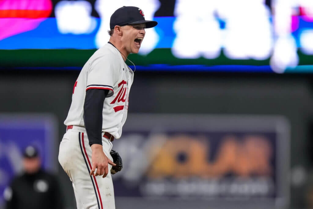 Featured image for Yankees' Struggles Continue Against Twins Despite Gallo and Gray's Revenge.