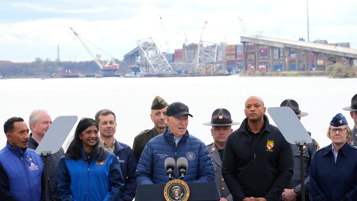 "Biden Calls for Urgent Action on Baltimore Bridge Collapse and I-95 Disaster"
