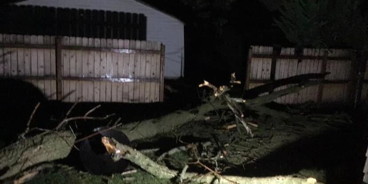 Severe thunderstorms cause widespread power outages in Midwest.