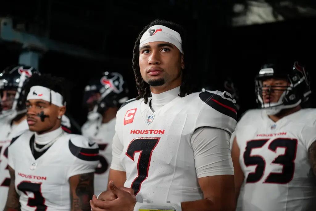 Lions vs. Texans: Sunday Night Football Preview & Predictions