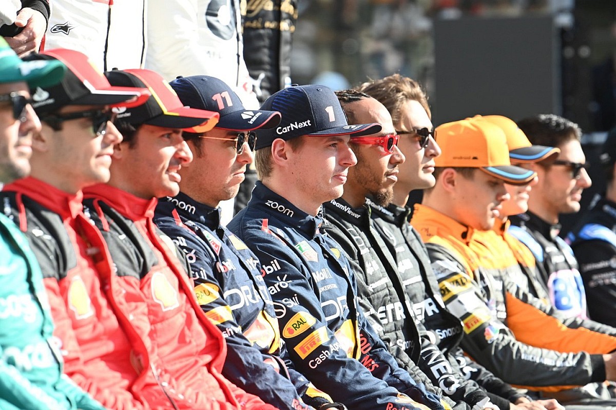 "Verstappen Dominates Abu Dhabi GP to Secure 2023 F1 World Championship Title"