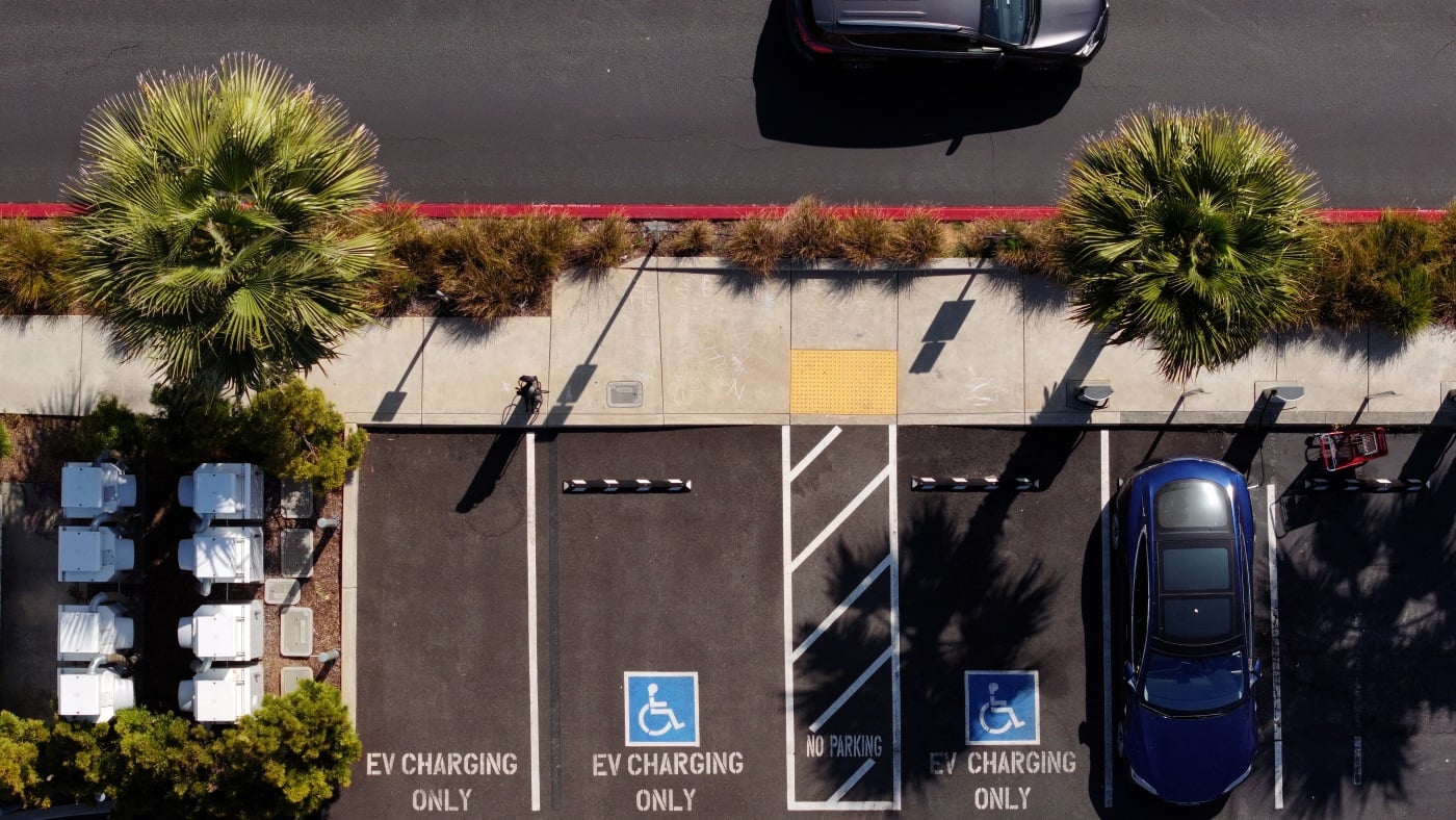 Featured image for Judge Orders Trump Admin to Release EV Charger Funds