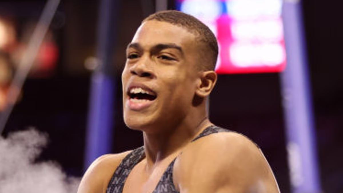 Featured image for Simone Biles and Riley Gaines Clash Over Transgender Athletes in Women's Sports