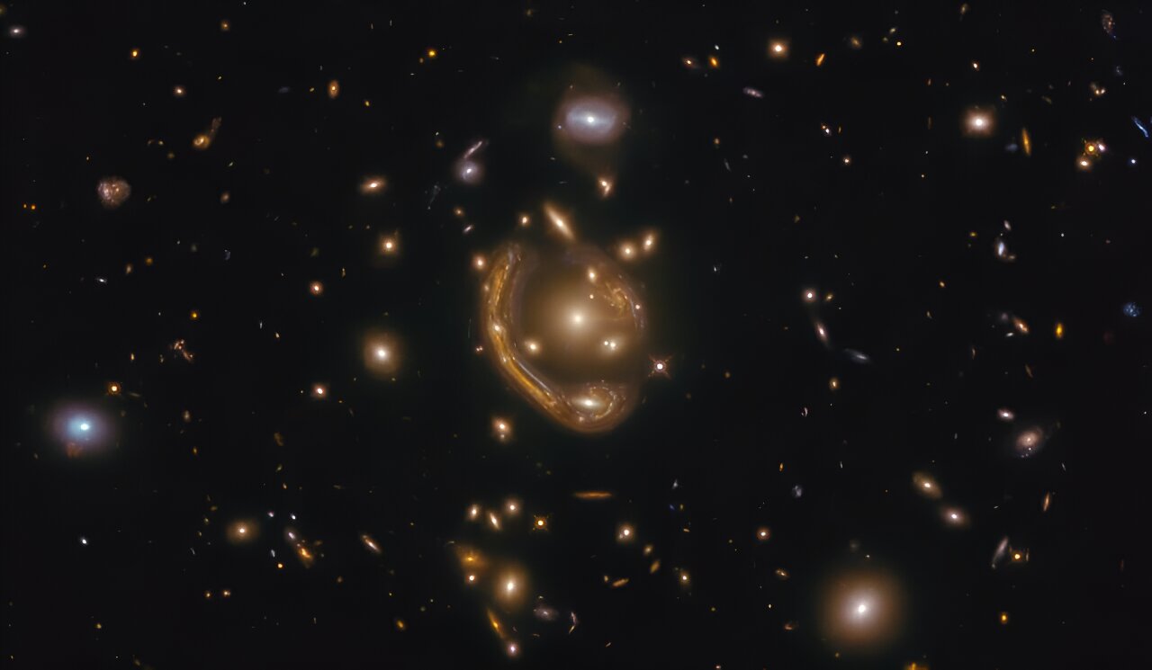 Featured image for "Exploring the Possibility of Dual Gravitational Lenses"