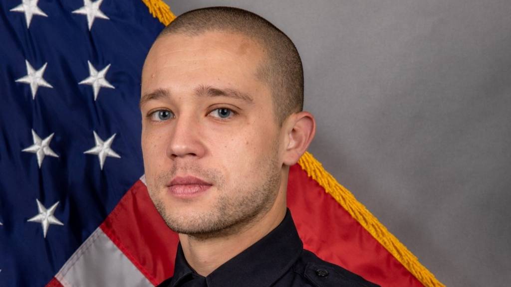 Heroic Cop's Military Background Shines in Nashville Shooting Response