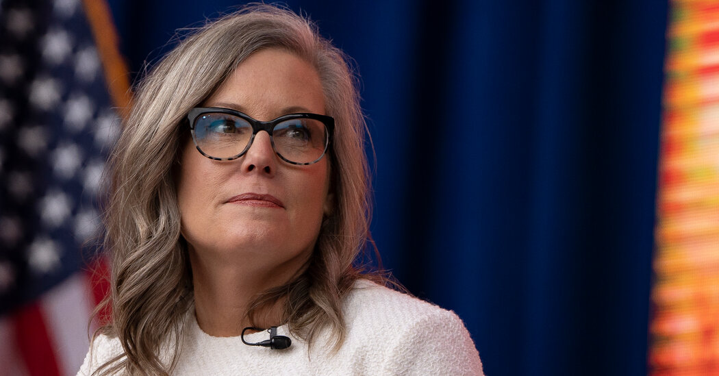 "Arizona Governor Vetoes Bills Targeting Migrants and Border Crossings"