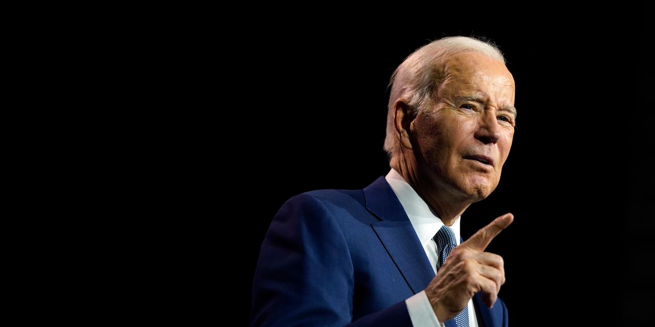 Navigating the Debt-Ceiling Crisis: Biden's Options and Challenges